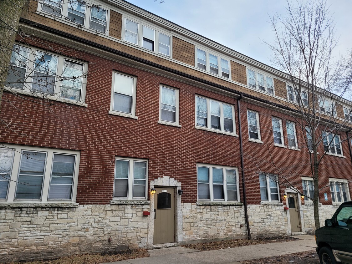 Building Photo - 1503-1515 E Kane Pl