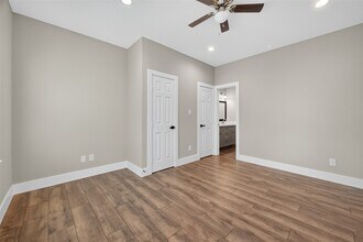 Building Photo - 2109 Marnel Rd