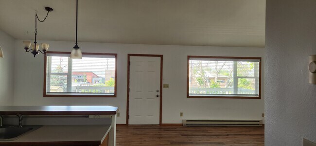 Foto del edificio - 815 Hialeah Ct