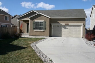 Building Photo - 1834 Capital Dr