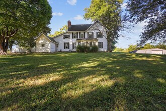 Building Photo - 12225 Duncan Plains Rd NW