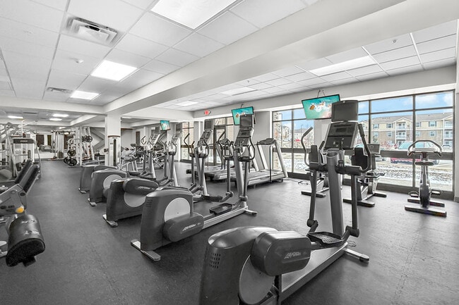 Fitness Center - The Franklin Apartments