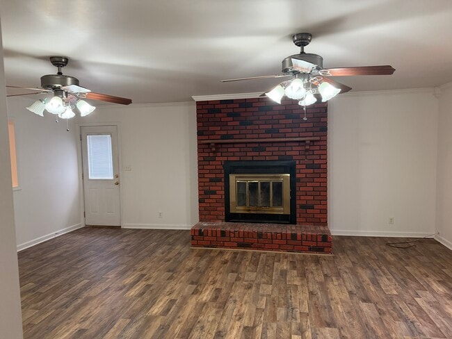 Photo - 5302 Vista John Dr House