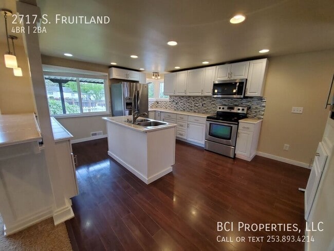 Foto del edificio - 2717 S. Fruitland-