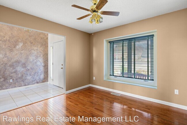 Building Photo - 4 br, 2.5 bath House - 15 Lyonsgate Drive