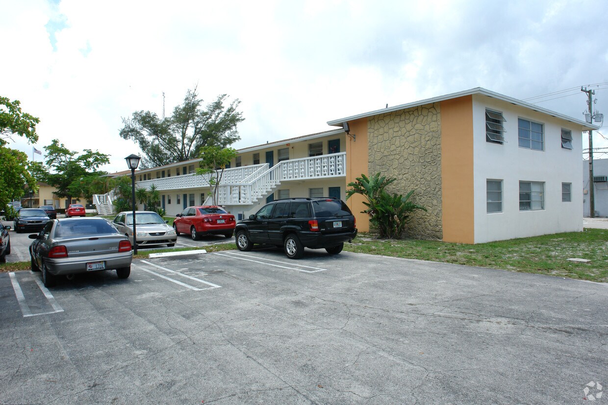 Foto del edificio - Foresteria Park Apartments