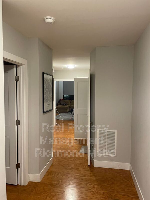 Foto del edificio - 2028 W Cary St