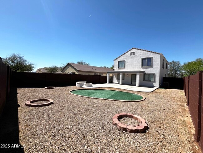 Building Photo - 37061 W Bello Ln