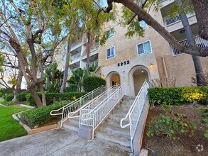 Building Photo - 5252 Orange Ave
