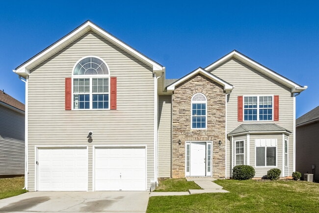 Building Photo - 6083 Trotters Cir