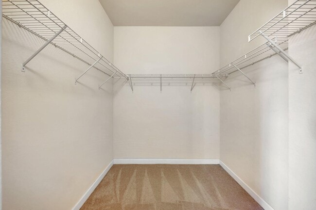 Building Photo - 9480 SW 171st Ct