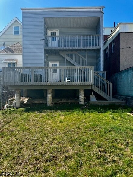 Foto del edificio - 741 Summer Ave