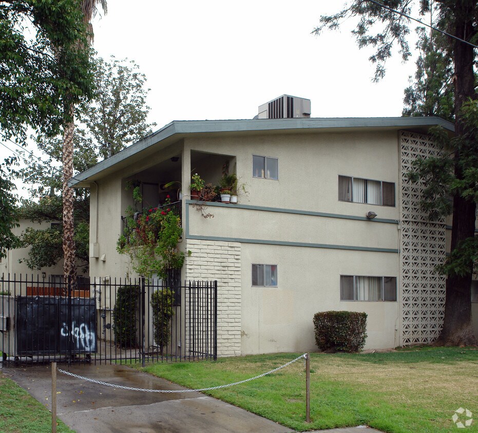 Foto del edificio - Sandalwood West