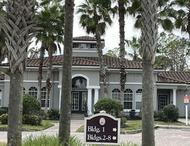 Building Photo - 415 S Villa San Marco Dr