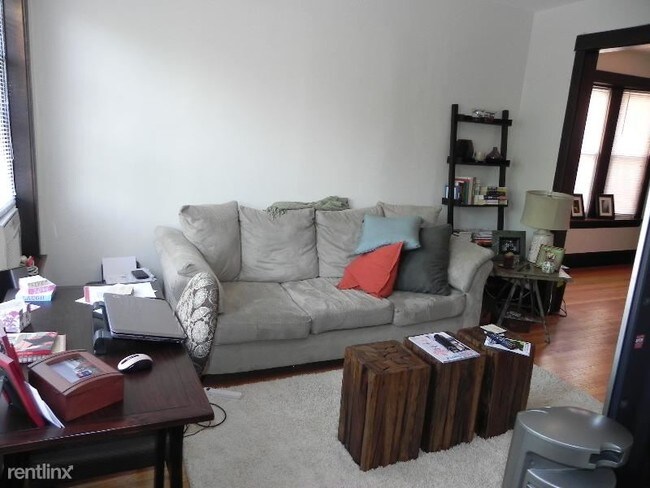 Foto del edificio - 4107 N Ashland Ave