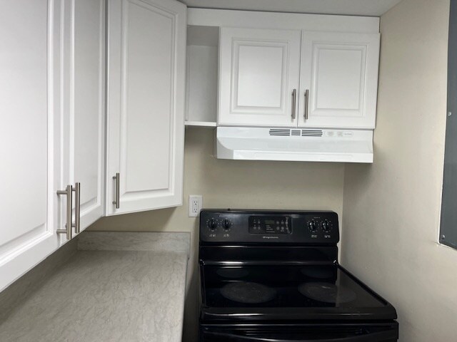 Foto del edificio - 6494 Bannor Ln