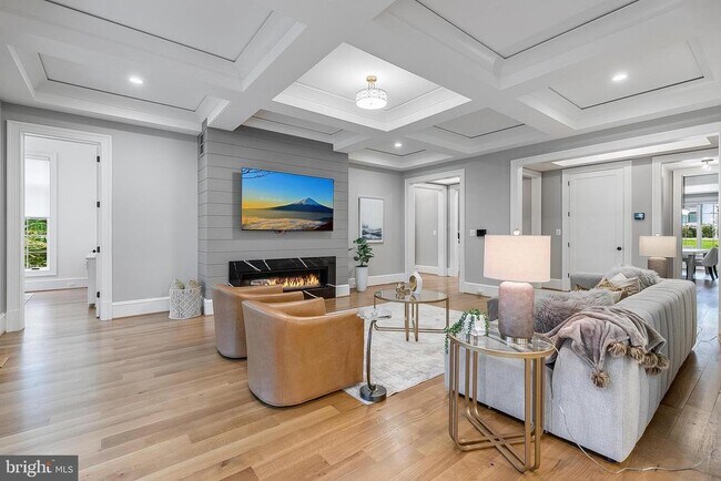 Foto del edificio - 7002 River Oaks Dr