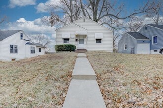 Building Photo - 7724 Horatio Dr