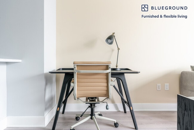 Building Photo - 4850 Rugby Ave