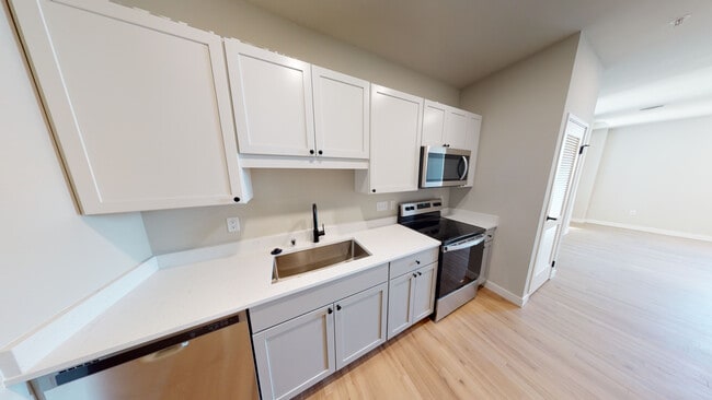 Building Photo - Playbill Flats