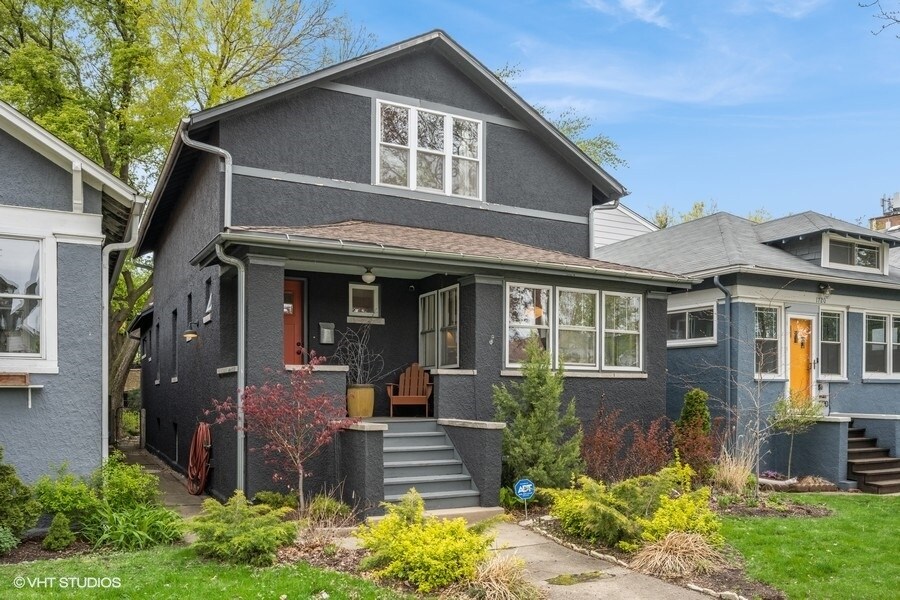 Foto principal - 1724 W Arthur Ave