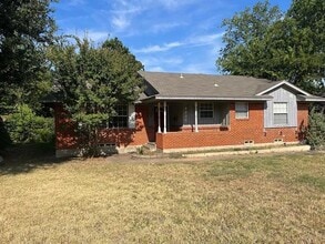 Building Photo - 8936 Angleton Pl