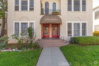 Building Photo - 1153 N Maryland Ave