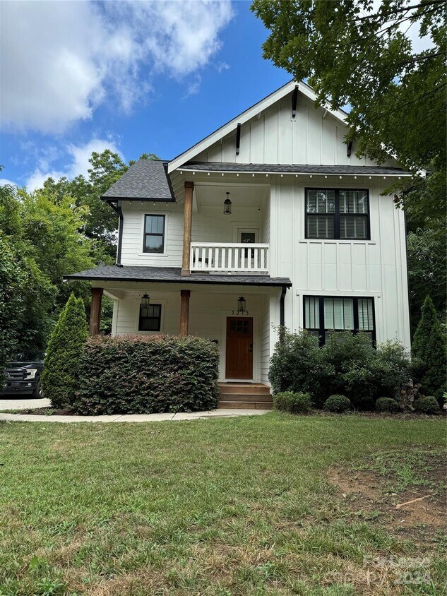 Primary Photo - 1215 Louise Ave