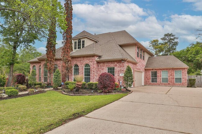 Building Photo - 5526 Darschelle Dr