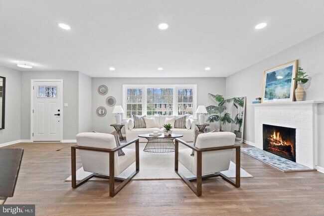Foto del edificio - 8404 Cherry Valley Ln