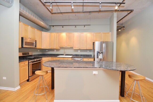 Foto del edificio - 900 N Kingsbury St