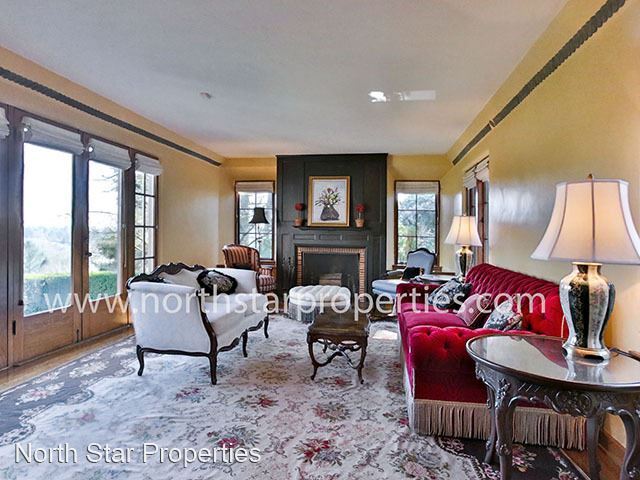 Building Photo - 3 br, 2.5 bath House - 394 SW Edgecliff Rd.