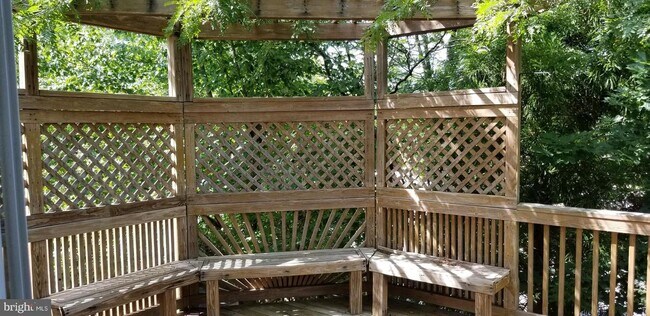 Building Photo - 21176 Sundial Ct