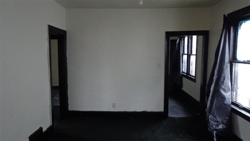 Building Photo - 14445 Saratoga Ave