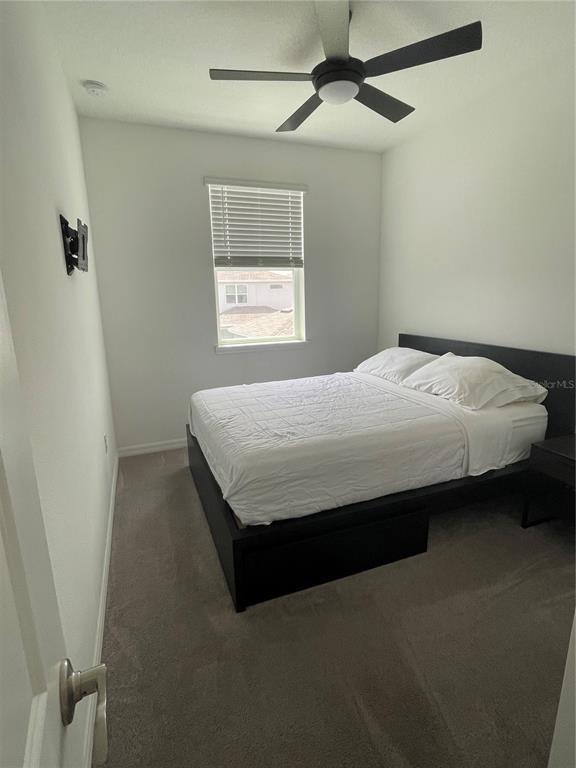 Foto del edificio - 15058 Mayberry Dr