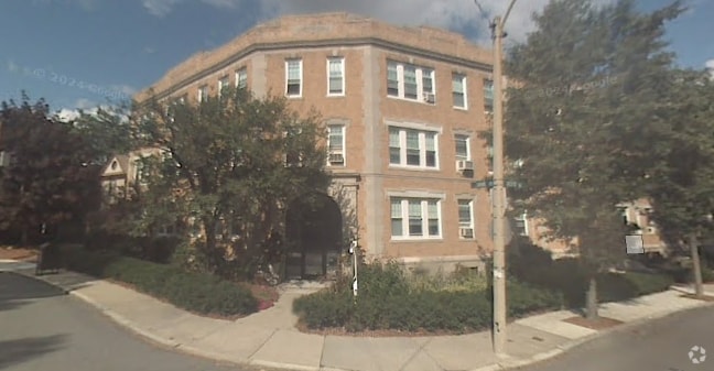 Building Photo - 115 Kilsyth Rd