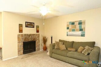 Building Photo - 2405 S 13th St