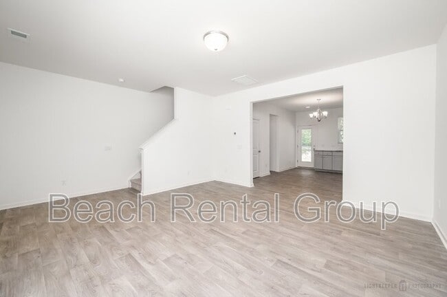 Building Photo - 300 Cherwell ct