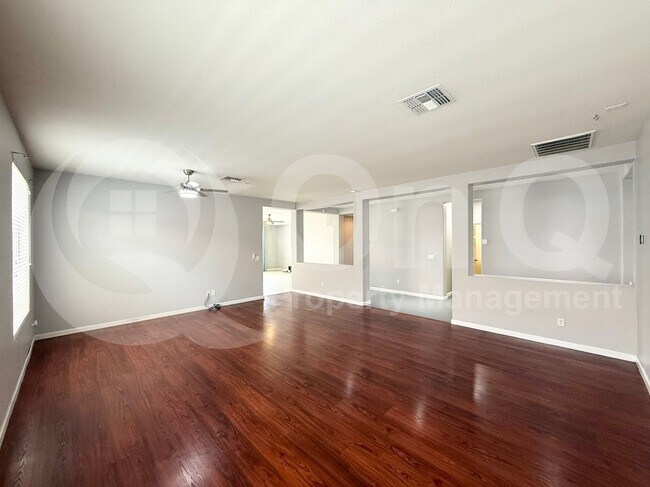 Foto del edificio - 45513 W Starlight Dr