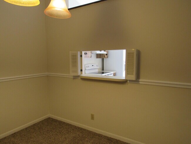 Building Photo - 620 Sea Pine Way