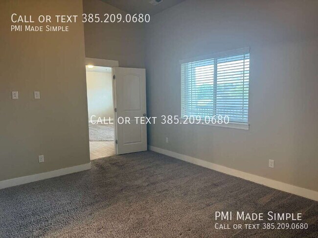 Foto del edificio - 253 W Ridge Rd
