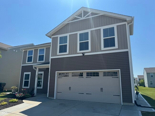Building Photo - 204 Dietz Dr
