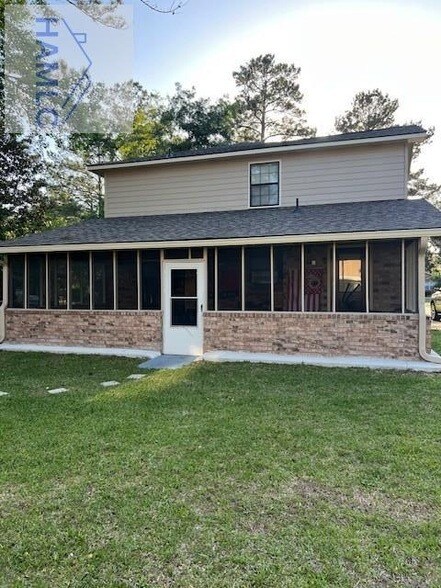 Foto del edificio - 1410 Brittney Ln