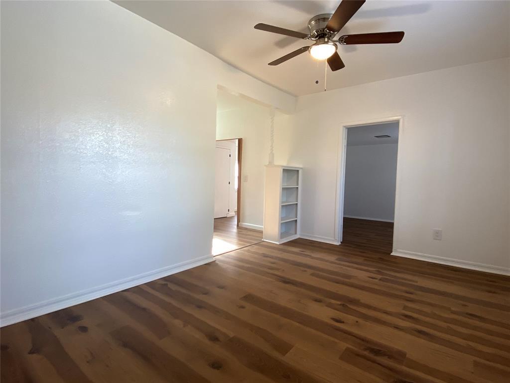 Foto del edificio - 4202 Jones Blvd
