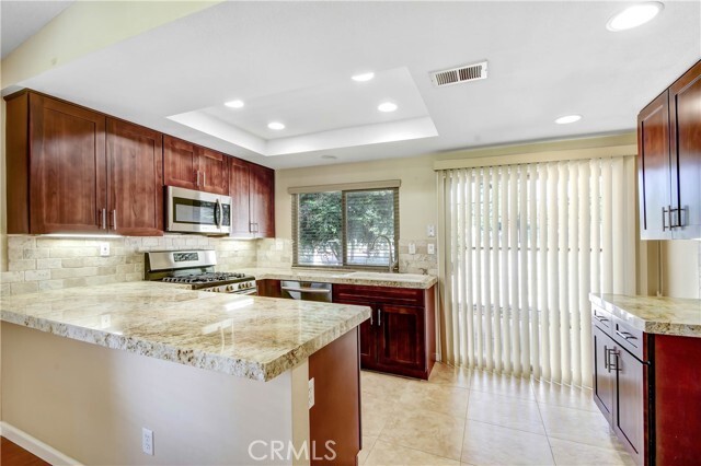 Foto del edificio - 7858 Peralta Rd