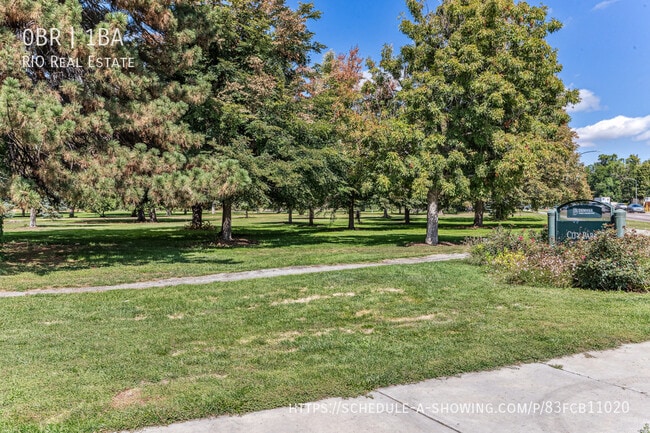 Building Photo - 1685 N Colorado Blvd