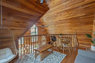 Building Photo - 171 Deer Water Rd