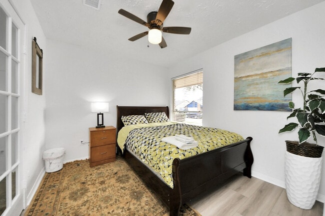 Building Photo - 2179 Fort Laramie Dr