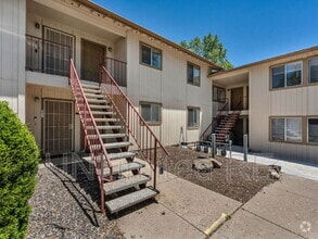 Building Photo - 2401 N West St