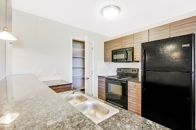 Foto del edificio - 6285 E Nine Iron Ln